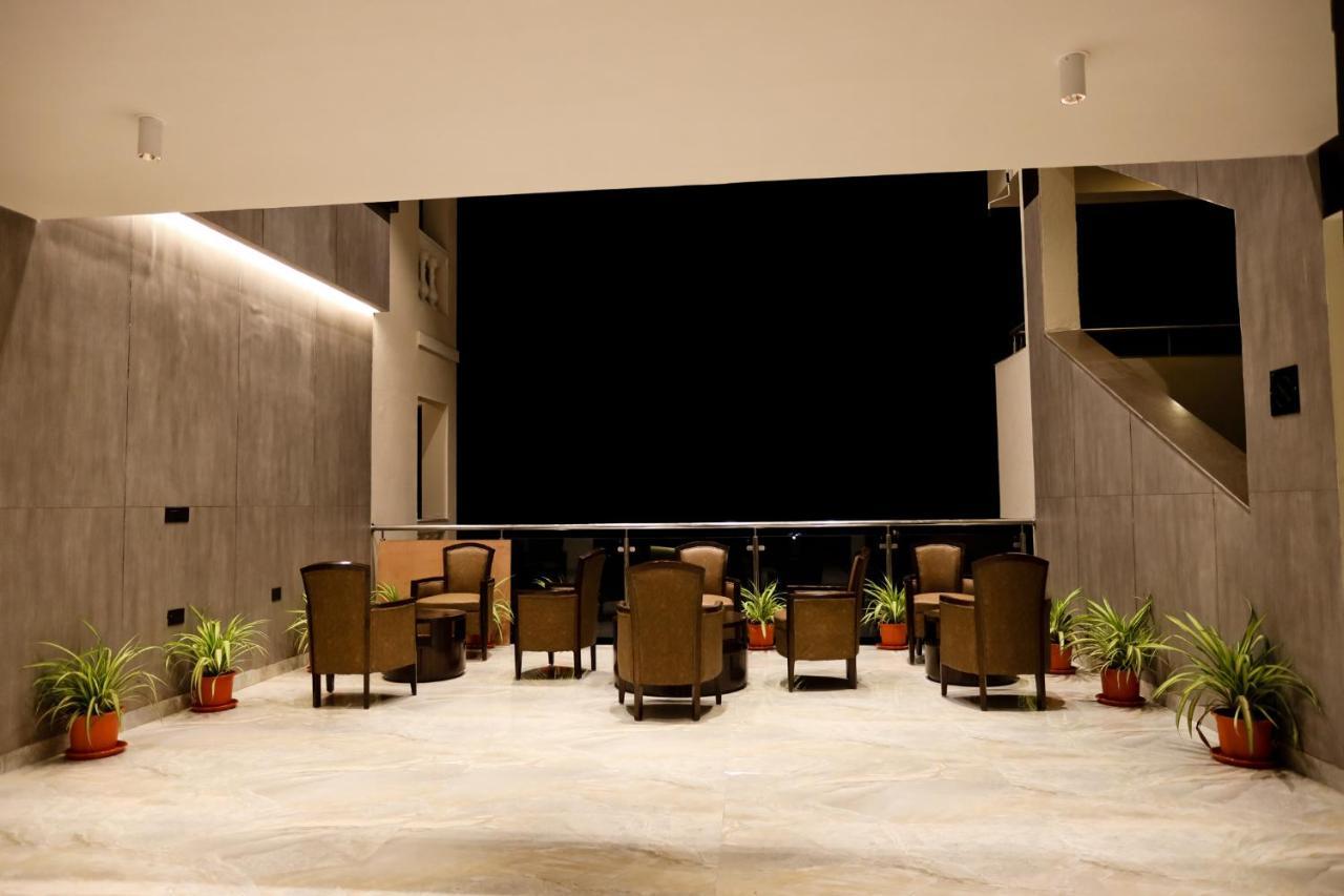 Calux Grand Baga - Formerly Amara Grand Екстер'єр фото